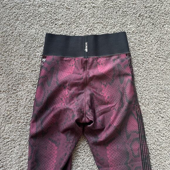 Ultracor x Barry’s Garnet Python Side Stripe Legging - Picture 5 of 6